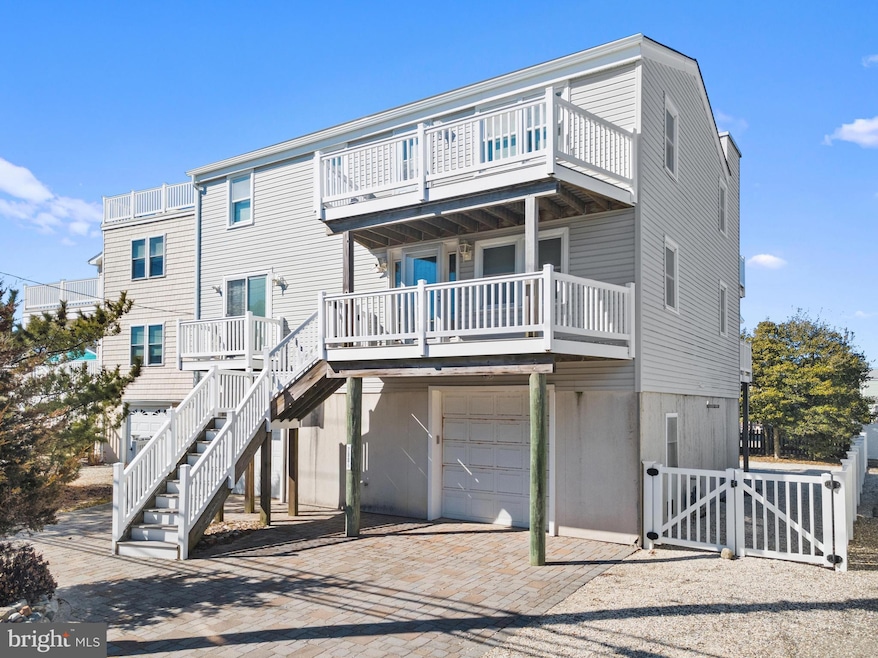 Sold $1,600,000 • Co-Listing Agent