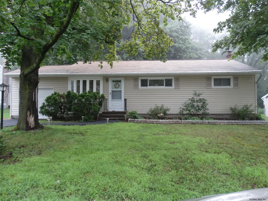 23 Frantone Ln, Albany, NY 12211 - photo 1