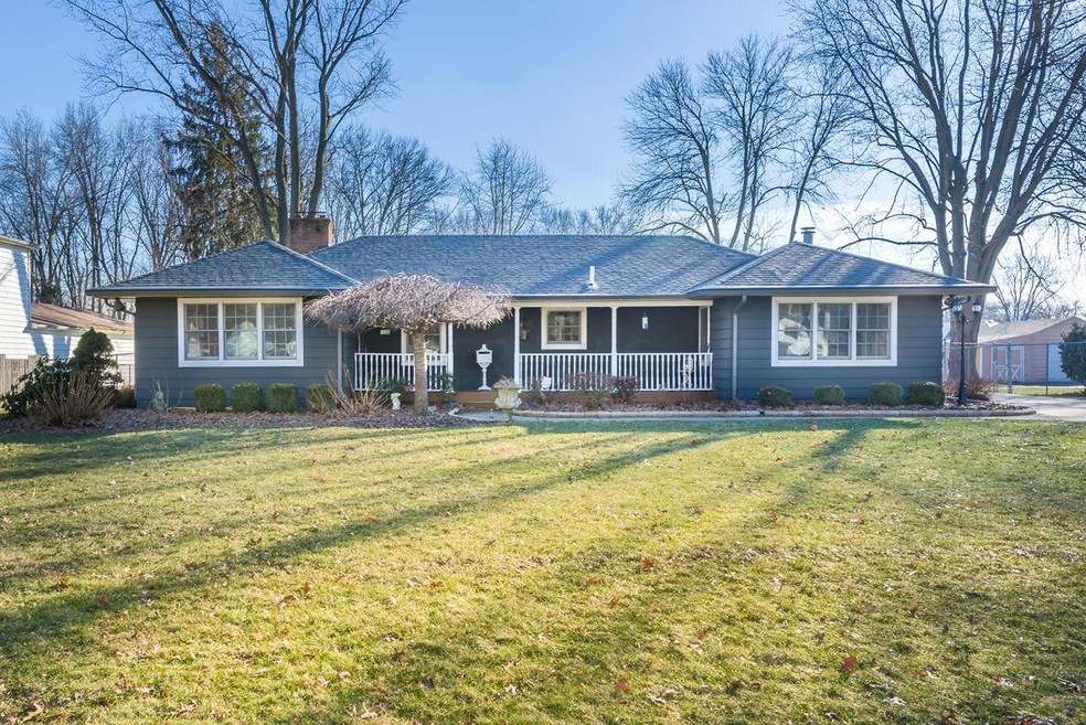 1601 E Cooke Rd, Columbus, OH 43224 - photo 1