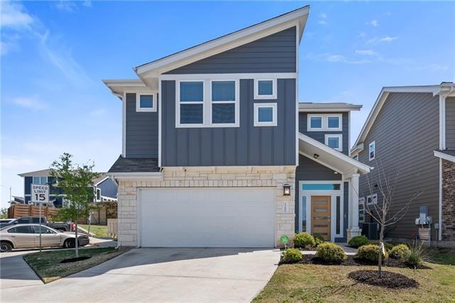 Stunning condo in absolutely mint condition inside