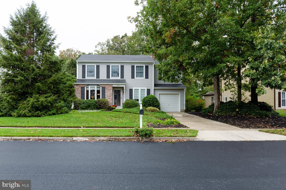 1505 Briarwood Dr, Williamstown, NJ 08094 - photo 1