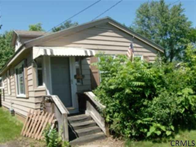 1749 Amsterdam Ave, Schenectady, NY 12303 - photo 1