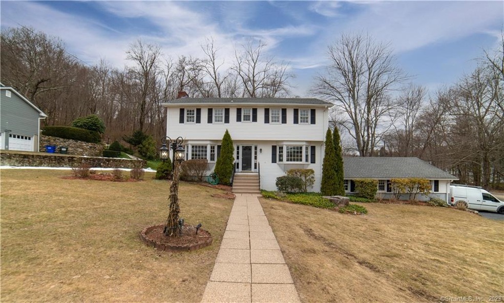 93 Lockwood Dr, Watertown, CT 06795 - photo 1