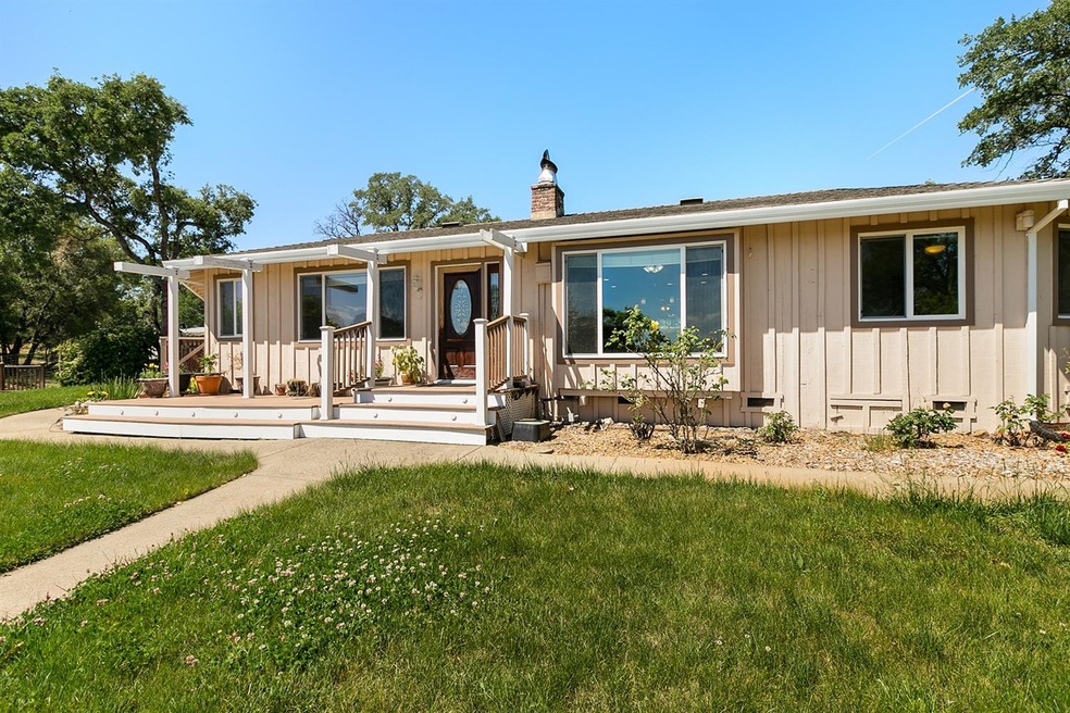 1525 Arrowbee Dr, Placerville, CA 95667 - photo 1