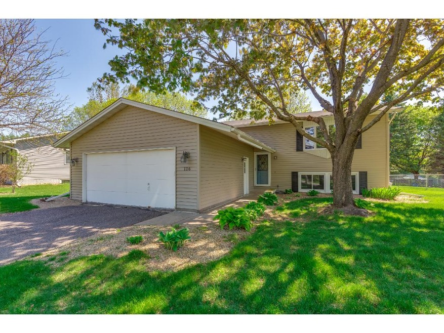 Welcome to 116 Canterbury Rd in Circle Pines!  Thi