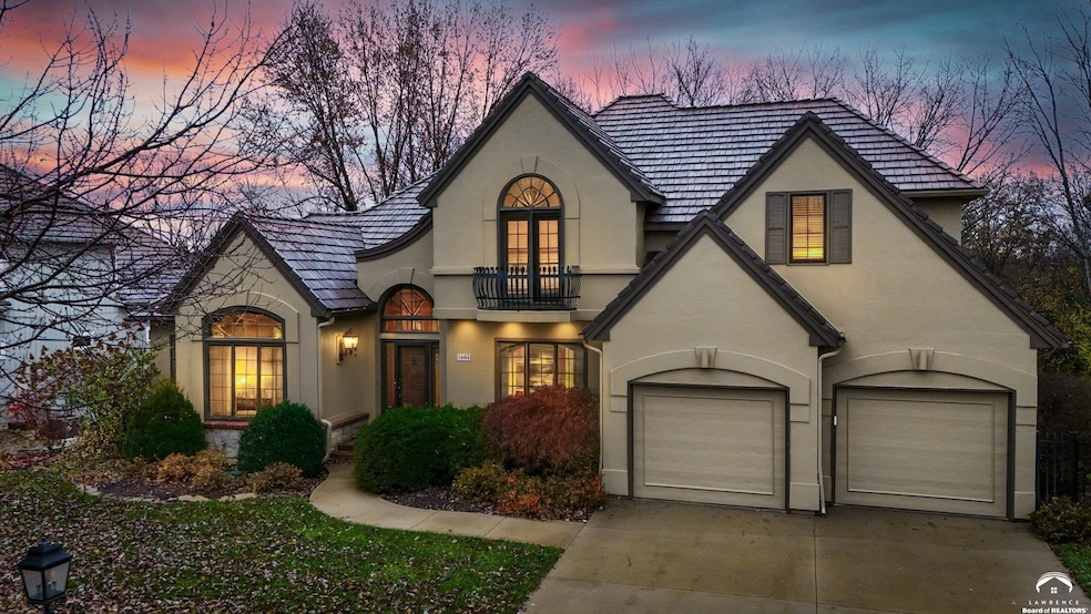 1604 Bob White Dr, Lawrence, KS 66047 - photo 1