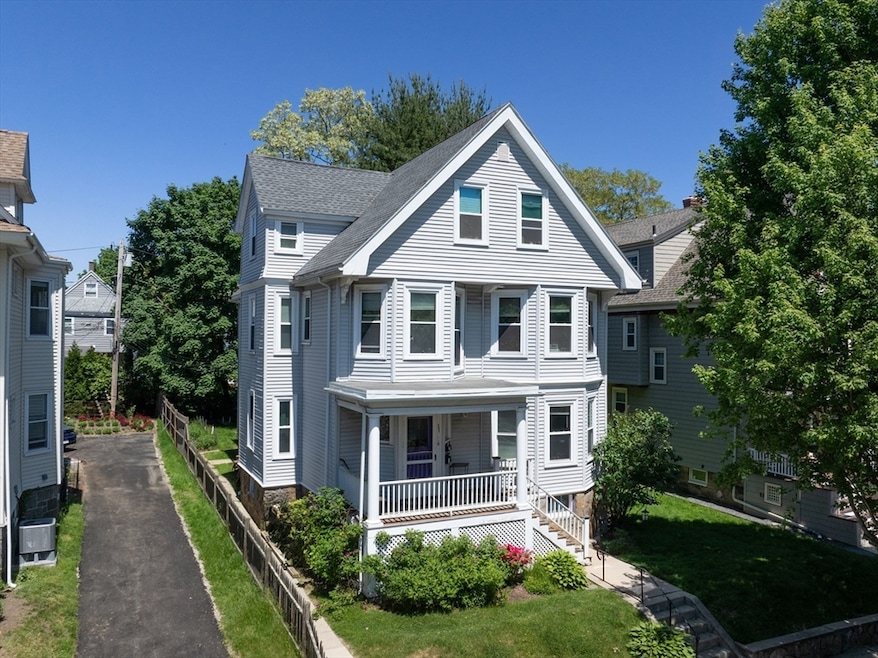 31 Ainsworth St, Roslindale, MA 02131 - photo 1