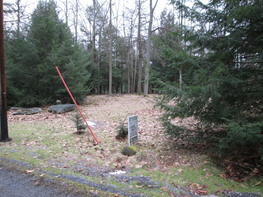 191 Ames Cir, Heath Township, PA 15860 - photo 1