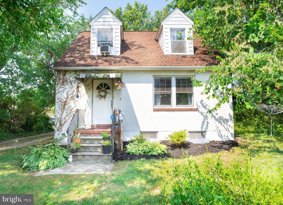 206 N Hammonds Ferry Rd, Linthicum Heights, MD 21090 - photo 1