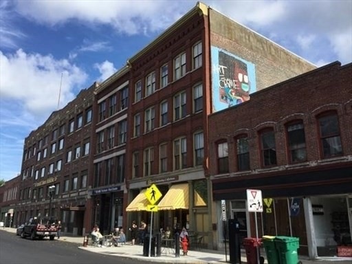 61 Market St unit 3C, Lowell, MA 01852 - photo 1