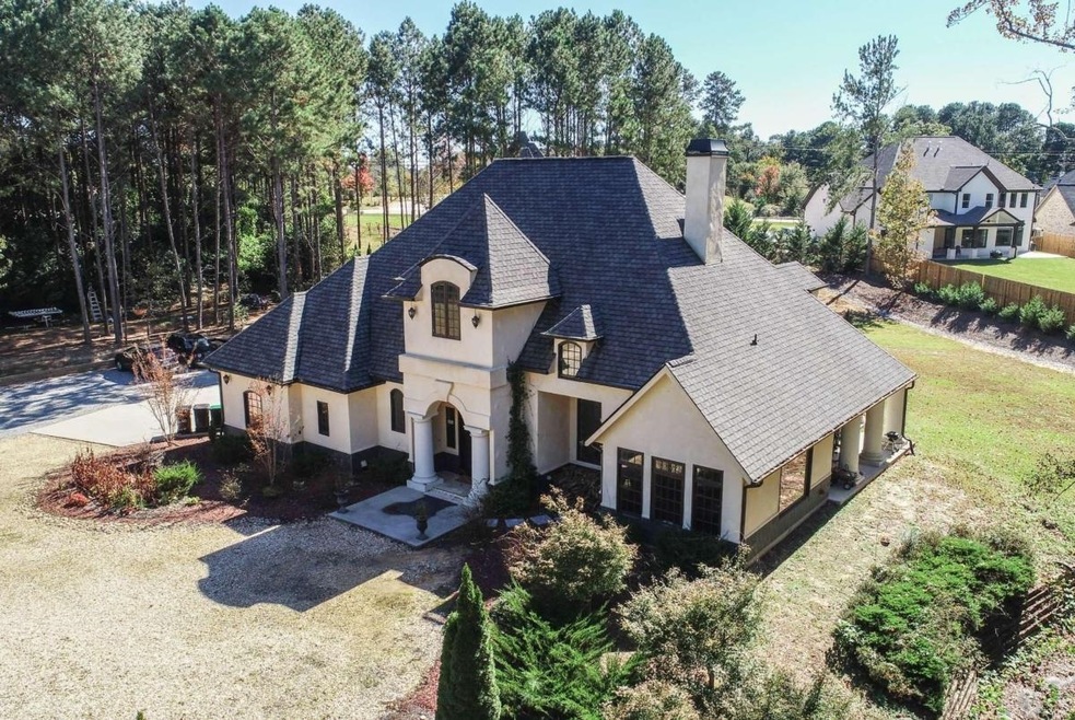 2852 Thompson Mill Rd, Buford, GA 30519 - photo 1