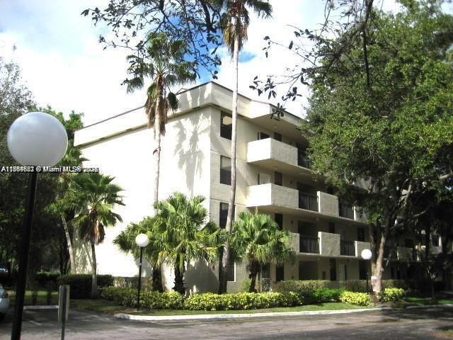 3150 NW 42nd Ave unit E401, Coconut Creek, FL 33066 - photo 1