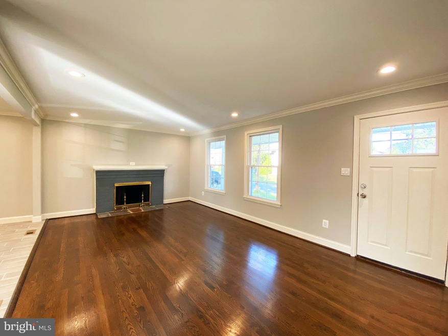 13036 Ingleside Dr, Beltsville, MD 20705 - photo 1