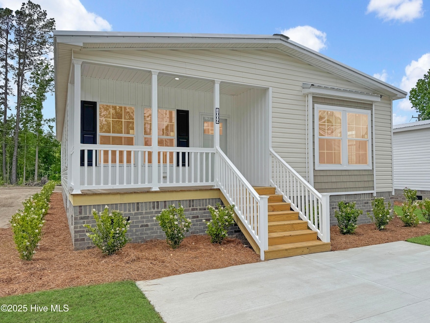 1009 Pine Ridge Ct, Castle Hayne, NC 28429 - photo 1