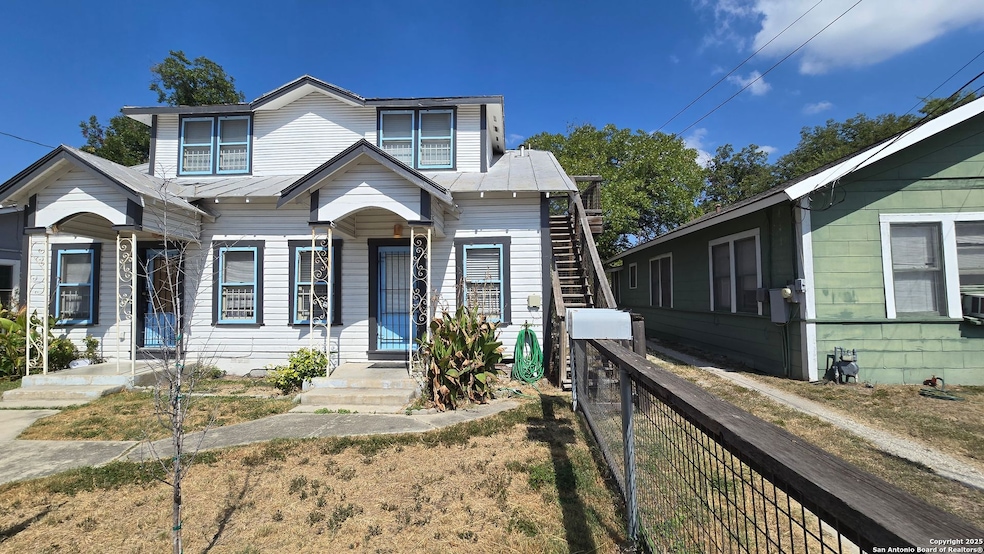 113 Vitra Place unit 2, San Antonio, TX 78210 - photo 1