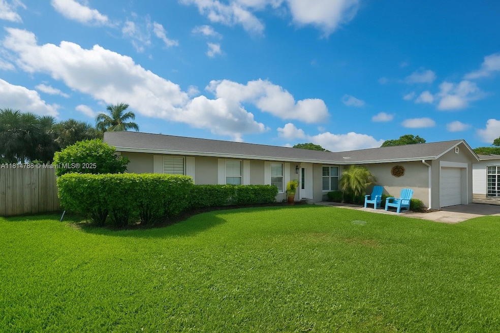 4706 25th Ave SW, Naples, FL 34116 - photo 1