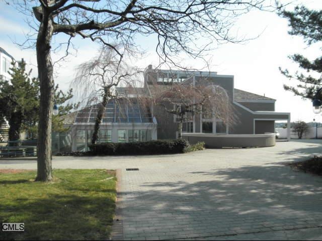 123 Harbour Close, New Haven, CT 06519 - photo 1