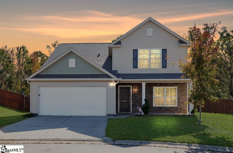 623 Craftsman Ln, Boiling Springs, SC 29316 - photo 1