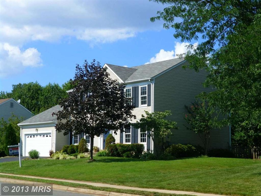 3597 Plum Dale Dr, Fairfax, VA 22033 - photo 1