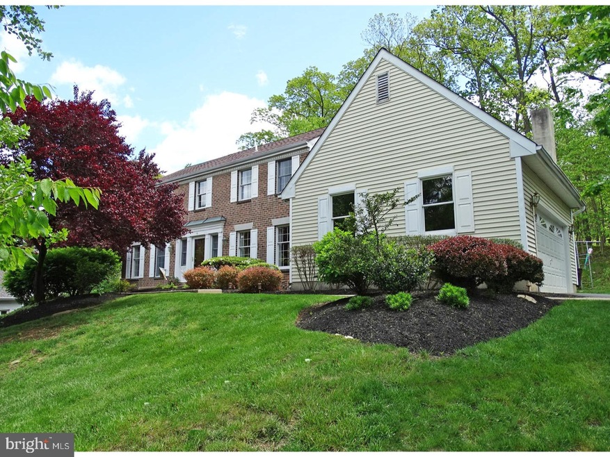 13 Wychwood Ln, Langhorne, PA 19047 - photo 1