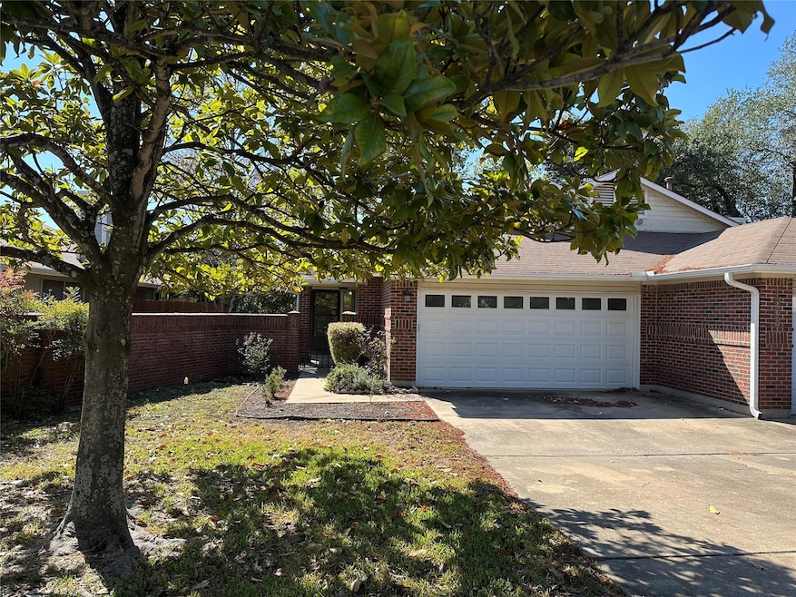 1003 Markham Ln unit B, Austin, TX 78753 - photo 1