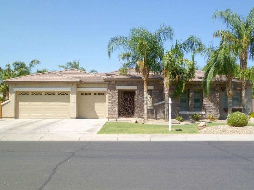 748 Front Elevation