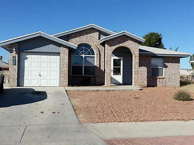 205 Tierra Linda Dr, Horizon City, TX 79928 - photo 1