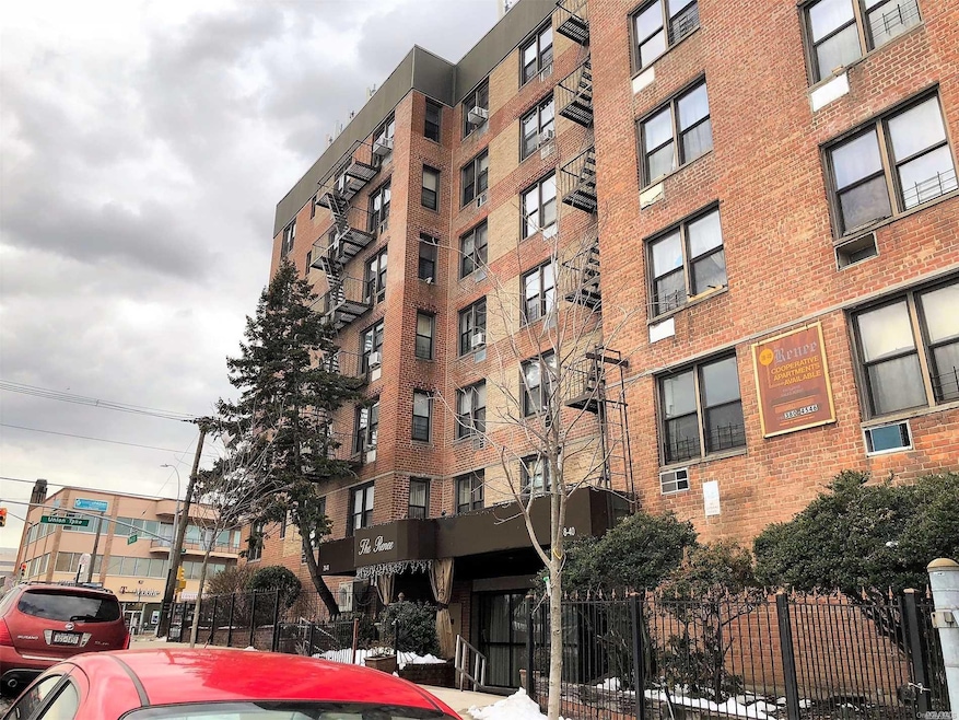 7840 164th St unit 6J, Fresh Meadows, NY 11366 - photo 1