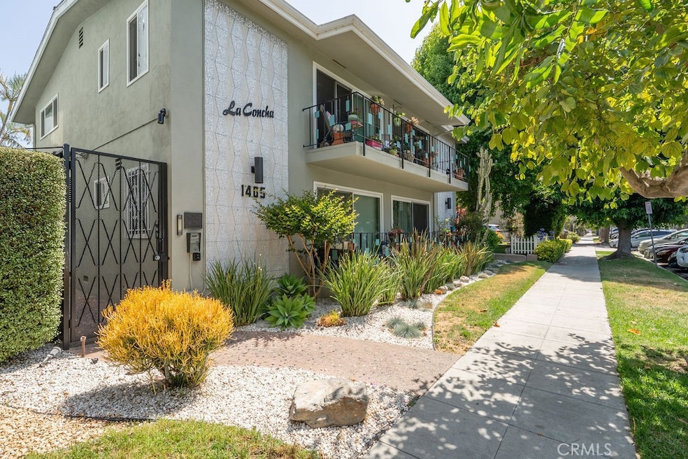 1405 E 1st St unit 10, Long Beach, CA 90802 - photo 1