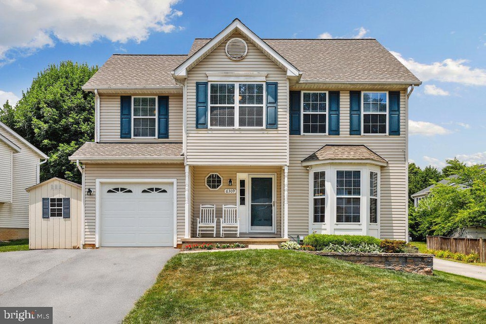 6309 Pitch Pine Ct, Sykesville, MD 21784 - photo 1