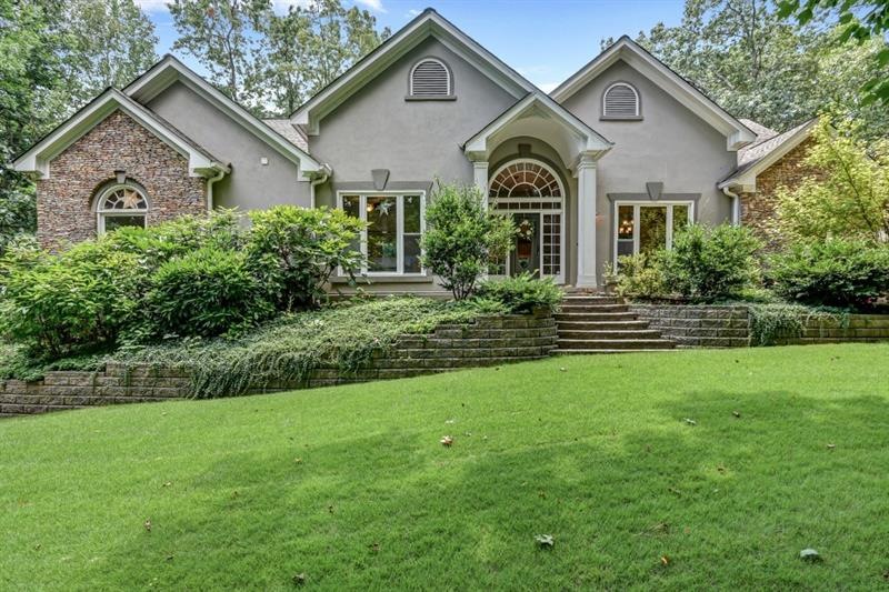 215 Hunters View, Roswell, GA 30075 - photo 1