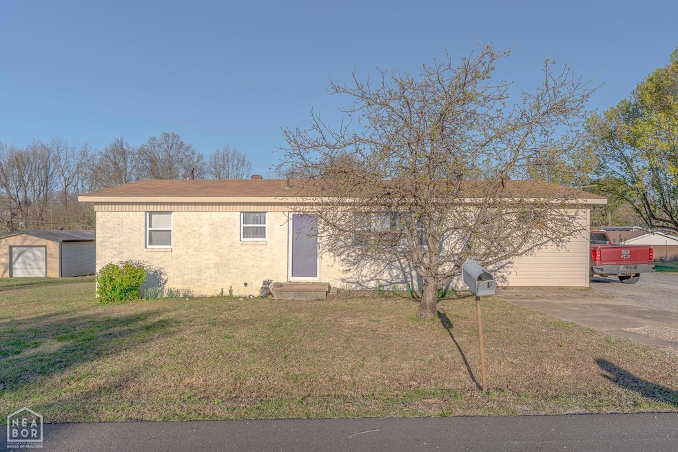 102 Tech St, Paragould, AR 72450 - photo 1