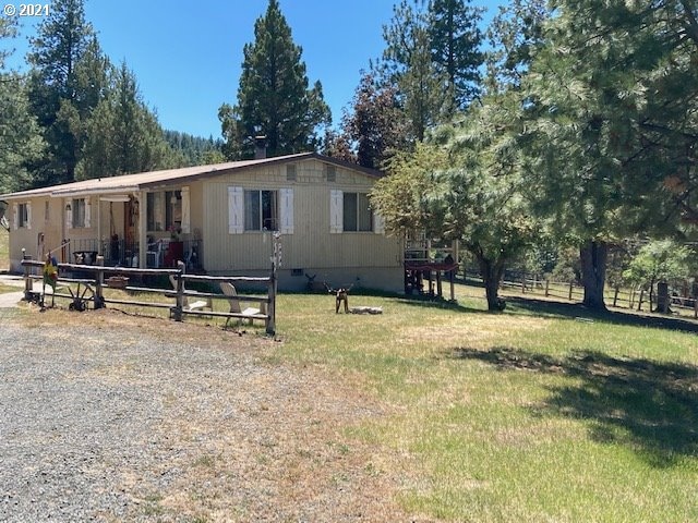 60746 Marysville Ln, Canyon City, OR 97820 - photo 1