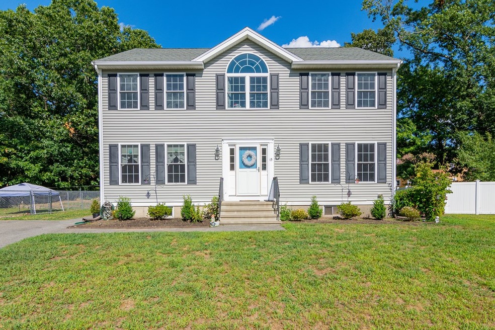 15 Mcenelly Cir, Randolph, MA 02368 - photo 1