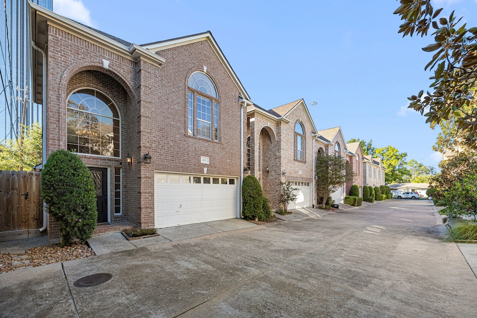 4757 W Alabama St, Houston, TX 77027 - photo 1