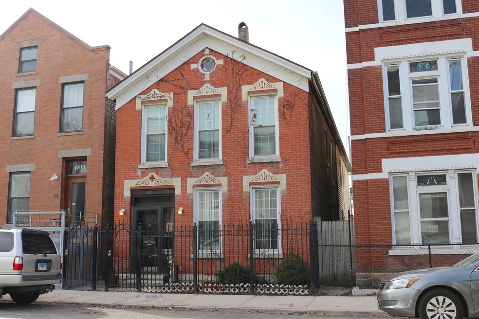 1813 W Augusta Blvd unit 2ND, Chicago, IL 60622 - photo 1