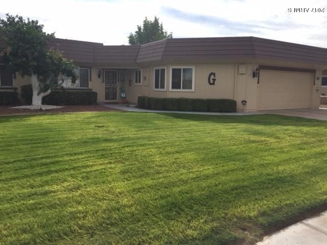 10533 W Pineaire Dr, Sun City, AZ 85351 - photo 1