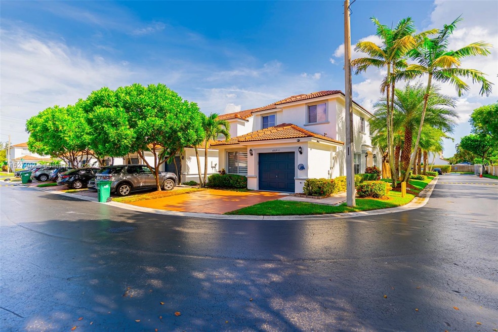 4809 NW 116th Ct, Doral, FL 33178 - photo 1