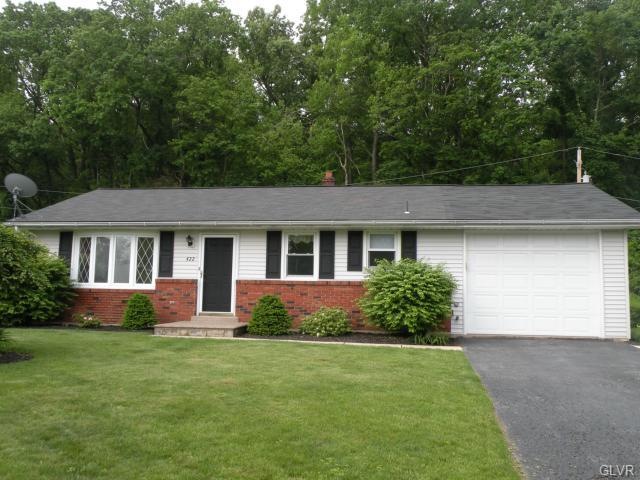 422 Thomas St, Alburtis, PA 18011 - photo 1