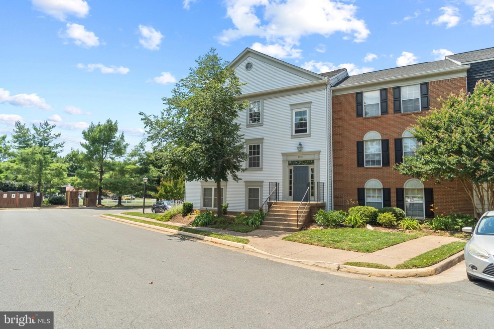 9330 Niki Place unit 201, Manassas, VA 20110 - photo 1