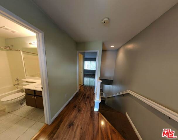 Hallway (2nd bath on left)