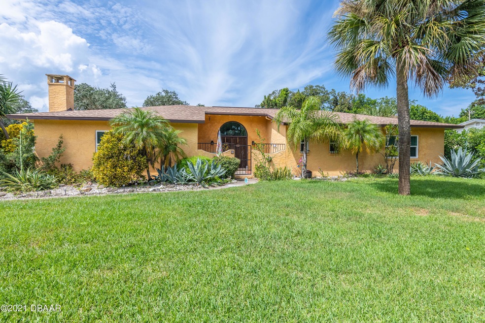 15ColonialCircleOrmondBeach-41