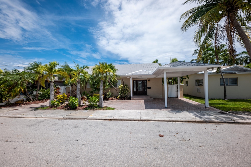 1-2824 Patterson Ave-02
