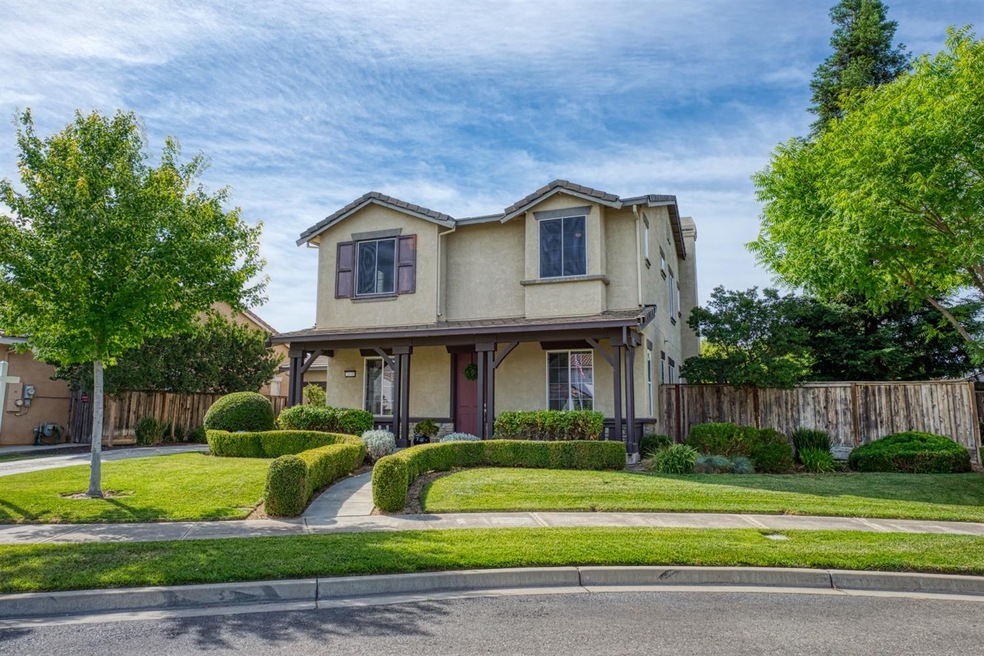 2030 Royal Ascot Way, Oakdale, CA 95361 - photo 1