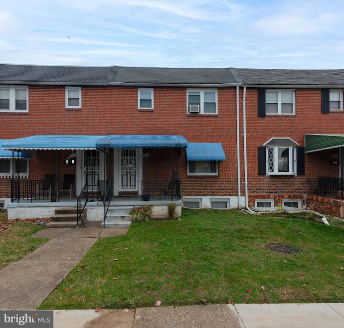 3040 E Federal St, Baltimore, MD 21213 - photo 1