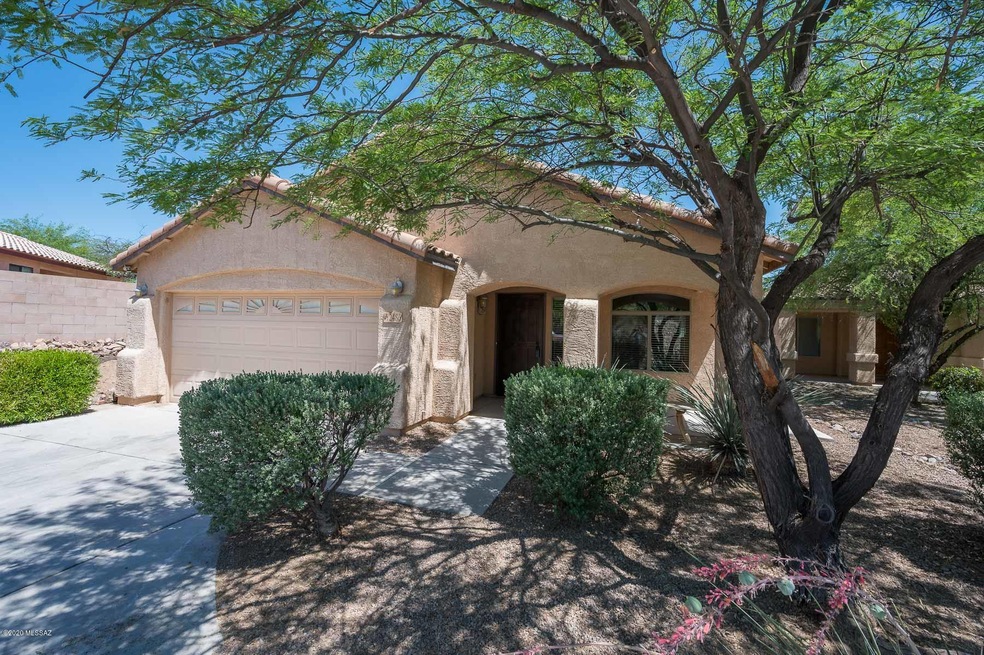 2486 W Prichett