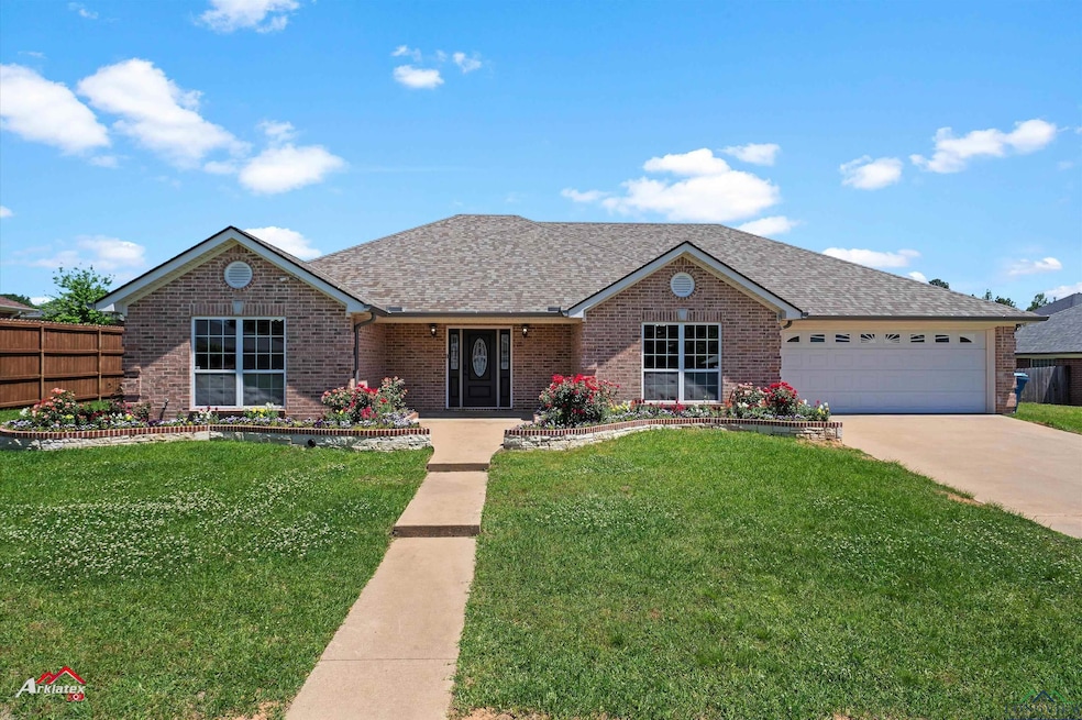 For Sale $414,900