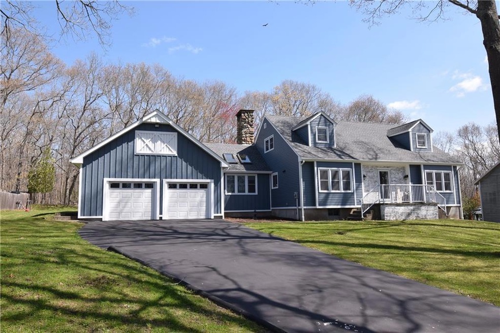 3116 sq ft of above grade living. Perfect conditio