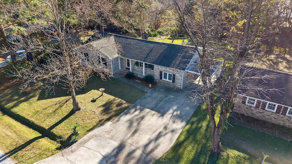 2080 Church Creek Dr, Charleston, SC 29414 - photo 1