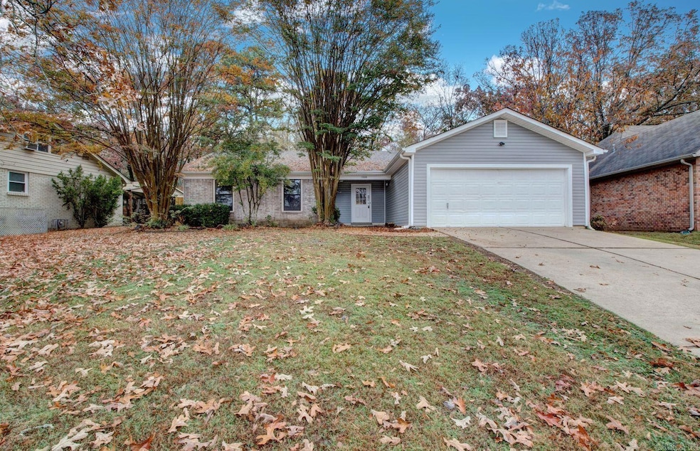 13681 Woodbrook Dr, Little Rock, AR 72211 - photo 1